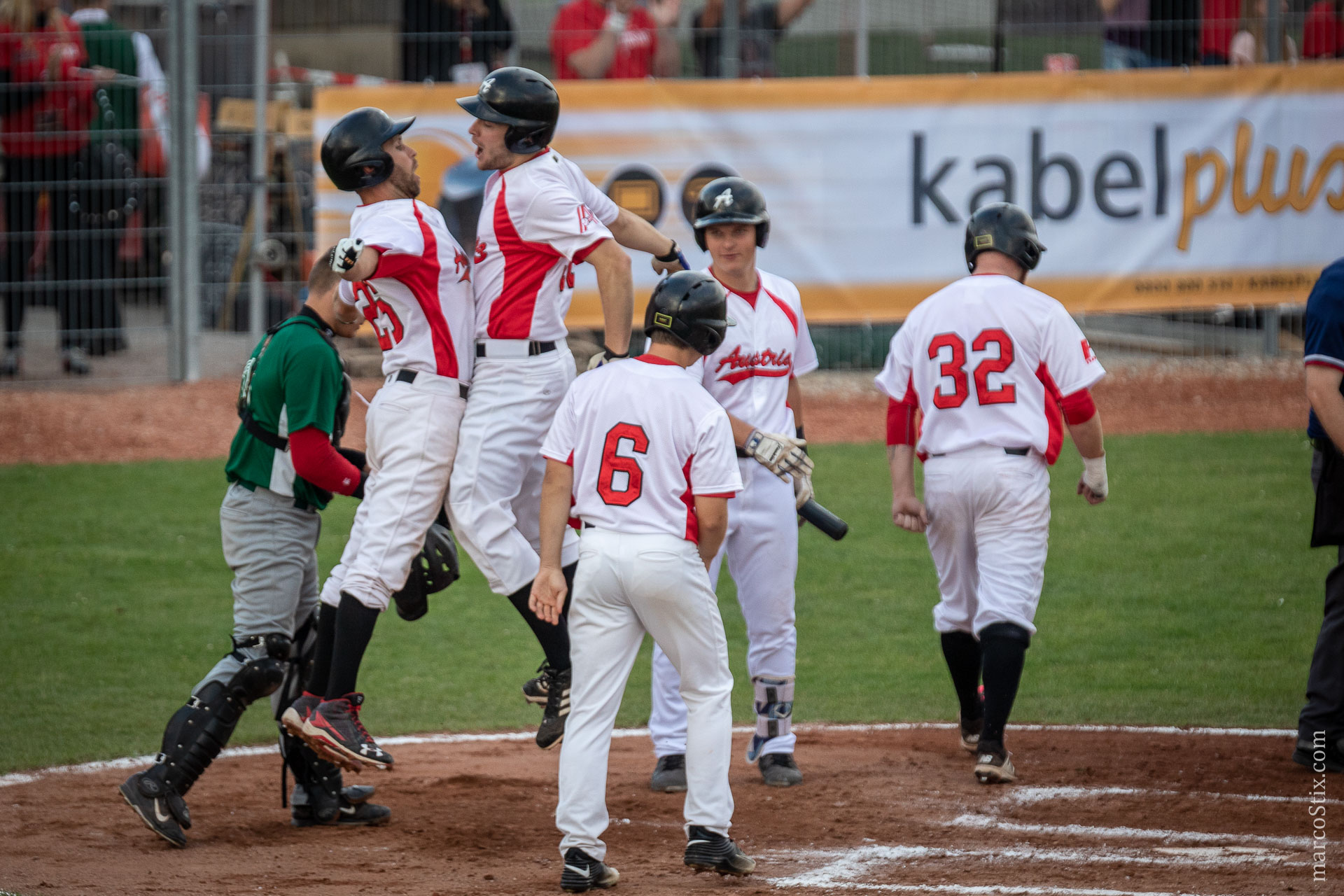 COVID-19: Baseball und Softball sind zurück!