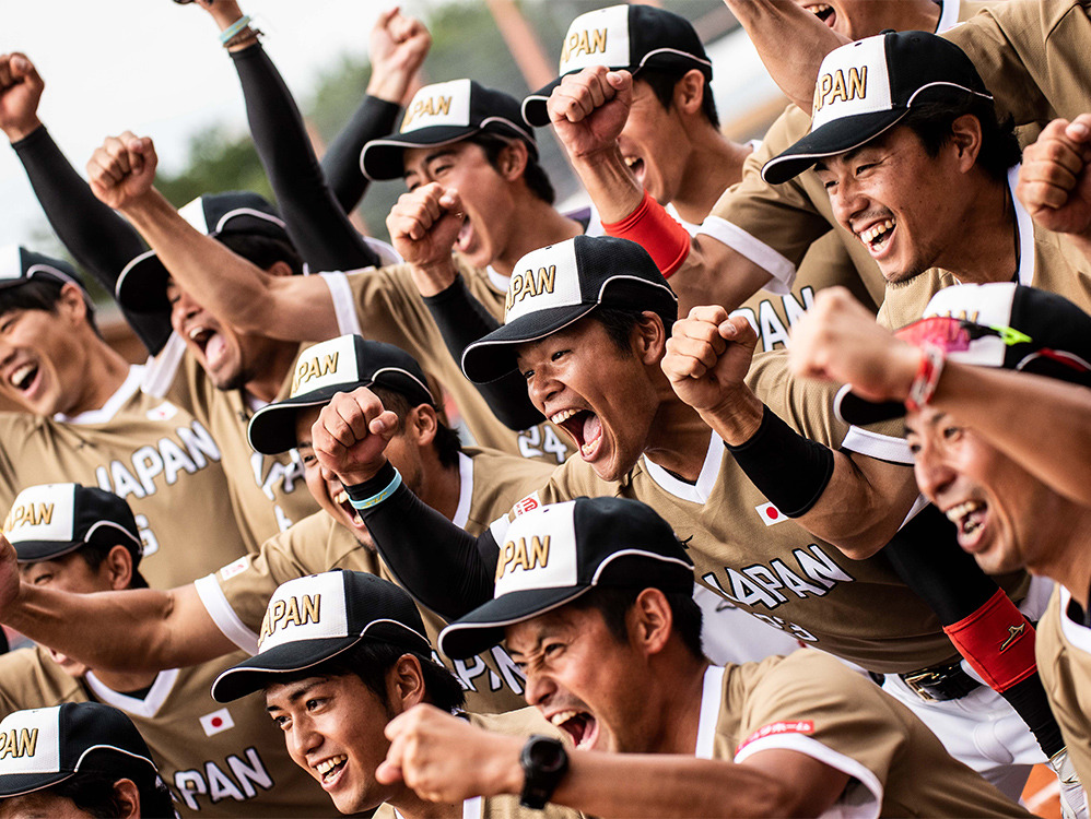일본정부 문부과학성, WBSC 프리미어12와 소프트볼월드컵에서 우수한 성적을 거둔 대표팀선수단에게 특별상 수여