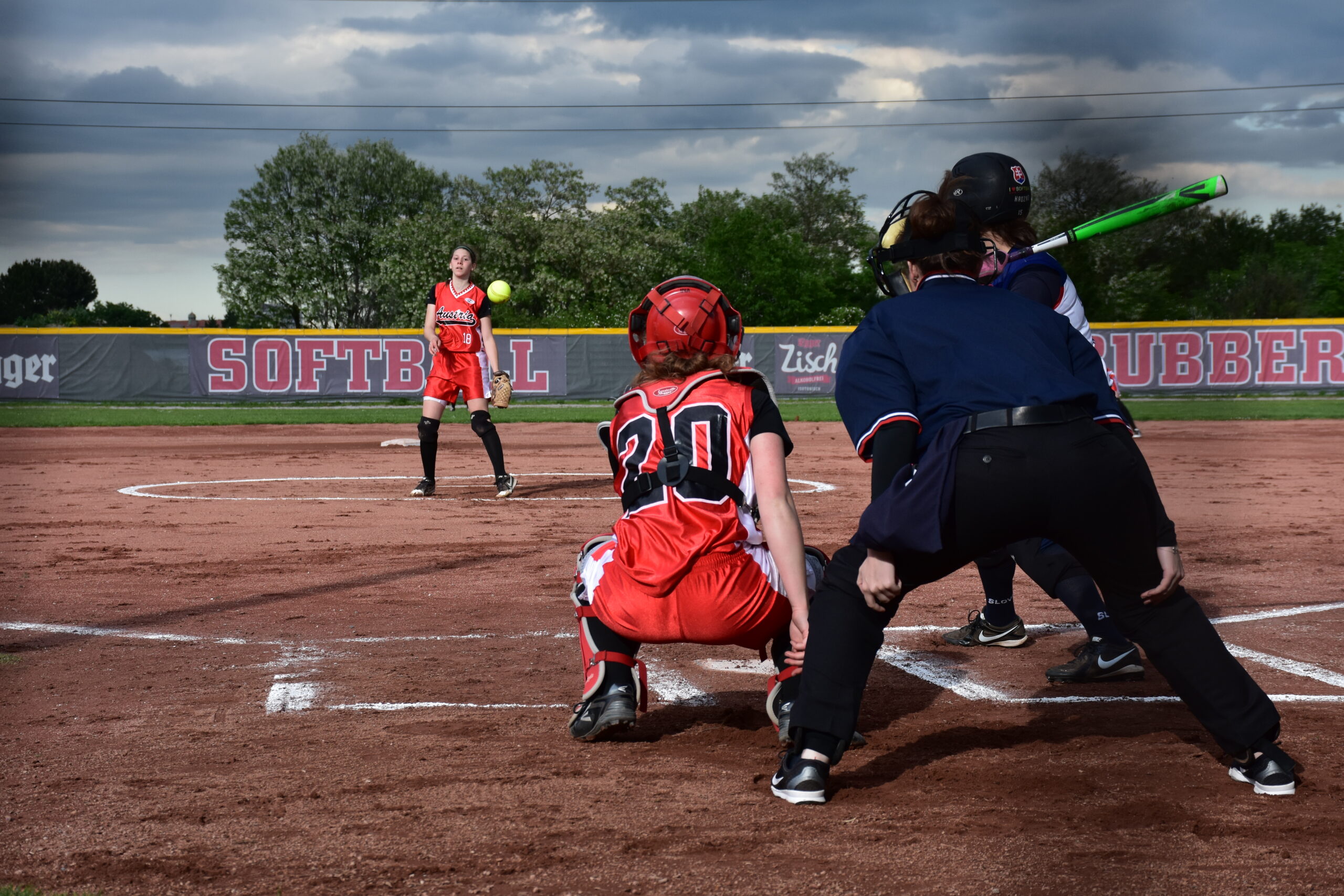 Softball Pitcher-Catcher Clinic in Linz