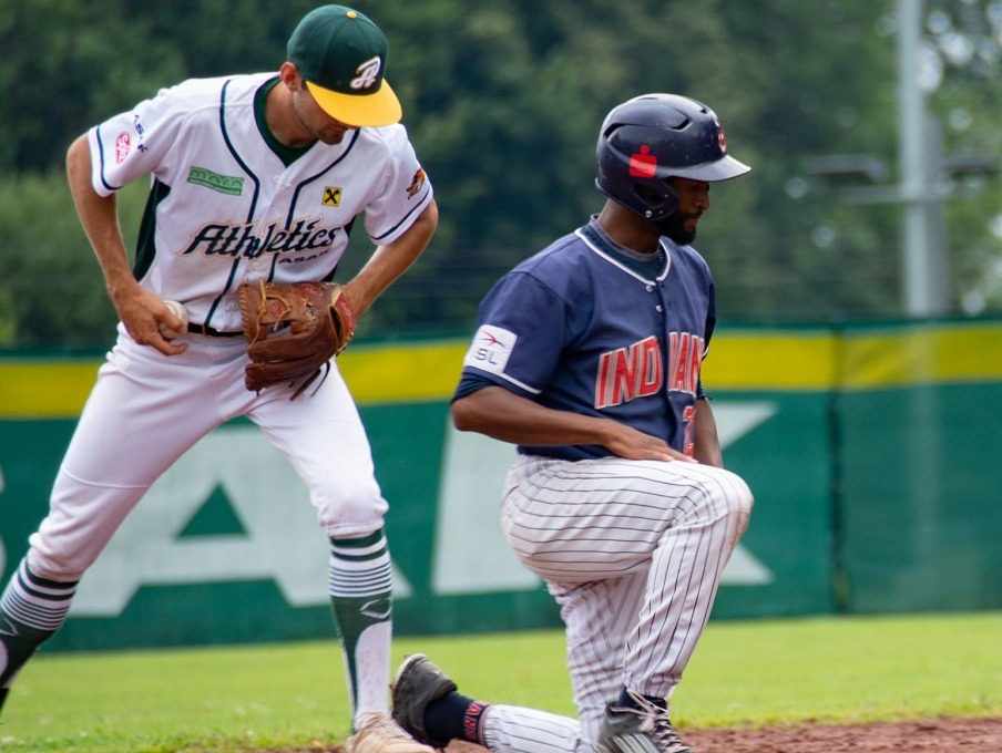 Der Grunddurchgang ist abgeschlossen Indians sichern DivisionWest