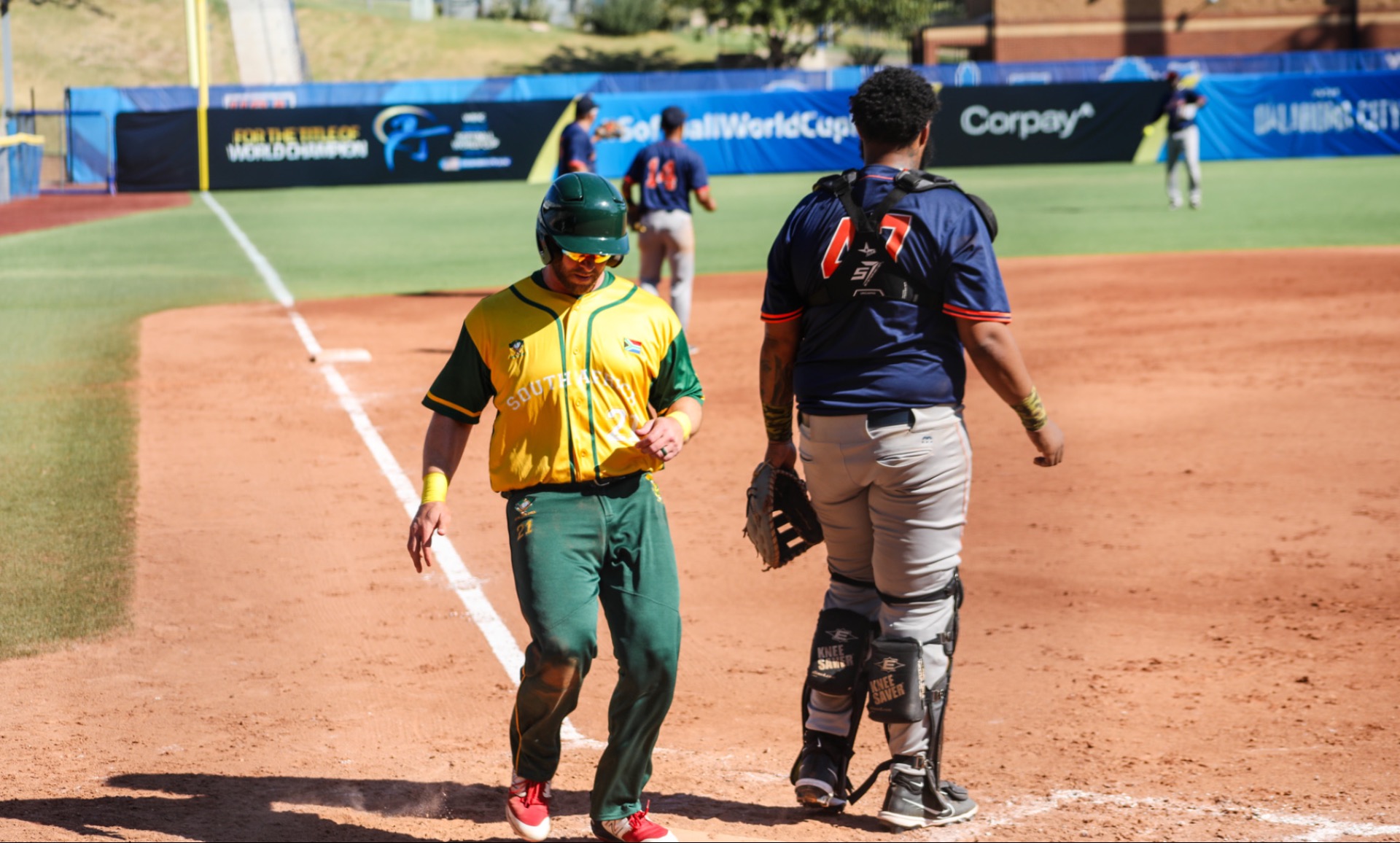 Sudáfrica se impone con seis carreras en la segunda entrada para asegurar el quinto puesto ante Holanda