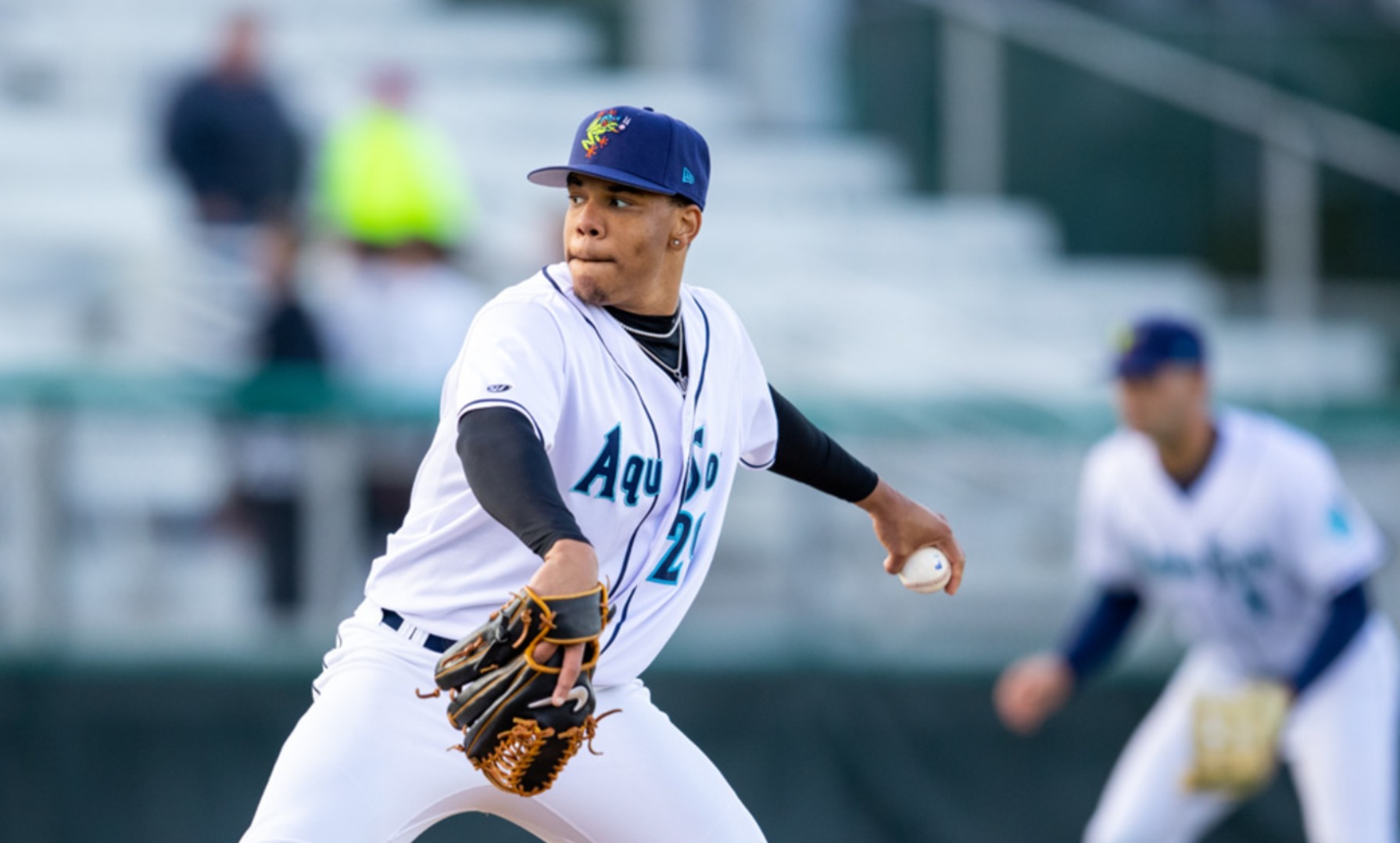 Jurrangelo Cijntje records outs as lefty and righty in Double-A game