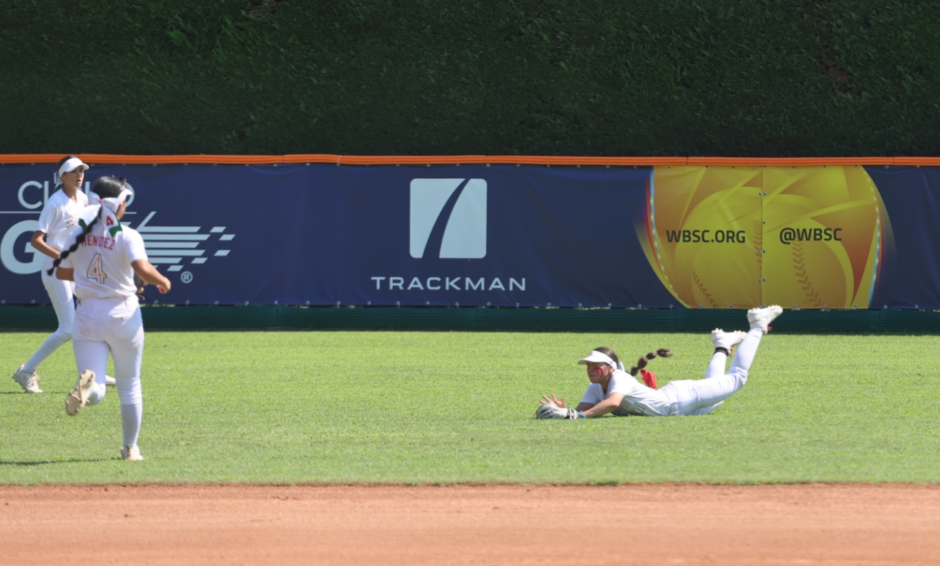 Top-10 WBSC Softball World Cup Plays of the Year: Mexico star Aylin Peregrino steals the show