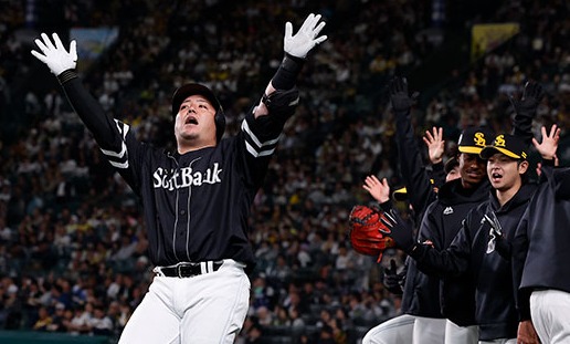 Fukuoka Softbank Hawks win 2025 Japan Series - World Baseball