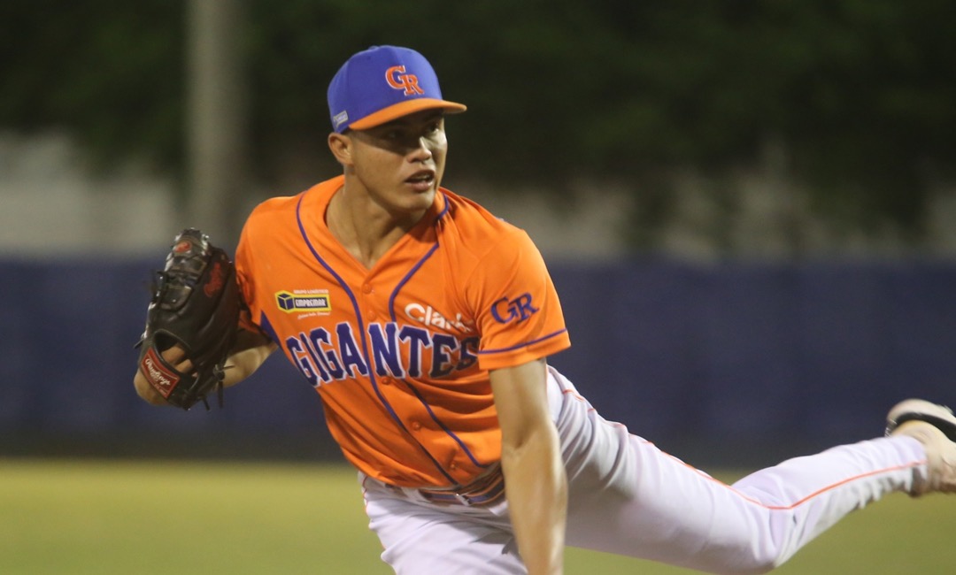 Bermúdez vence a los Leones por 4ta vez en la temporada