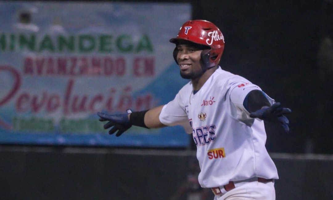 Tigres dejan en el campo al Bóer