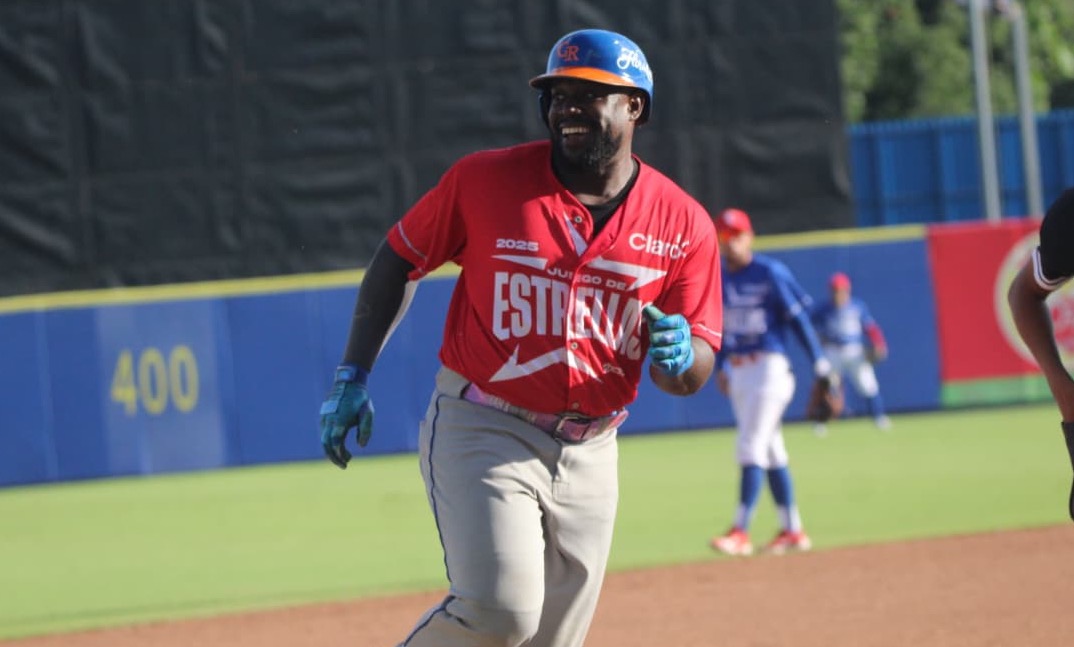 Lázaro se llevó todo, hasta las Estrellas