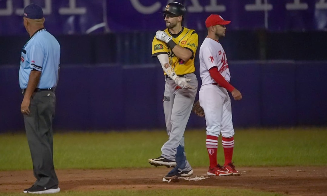 León otra vez finalista