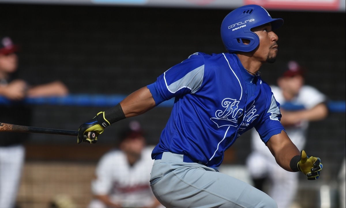 L’ancien joueur de la Ligue majeure Robel Garcia à Parma Baseball – Fédération Italienne de Baseball et Softball