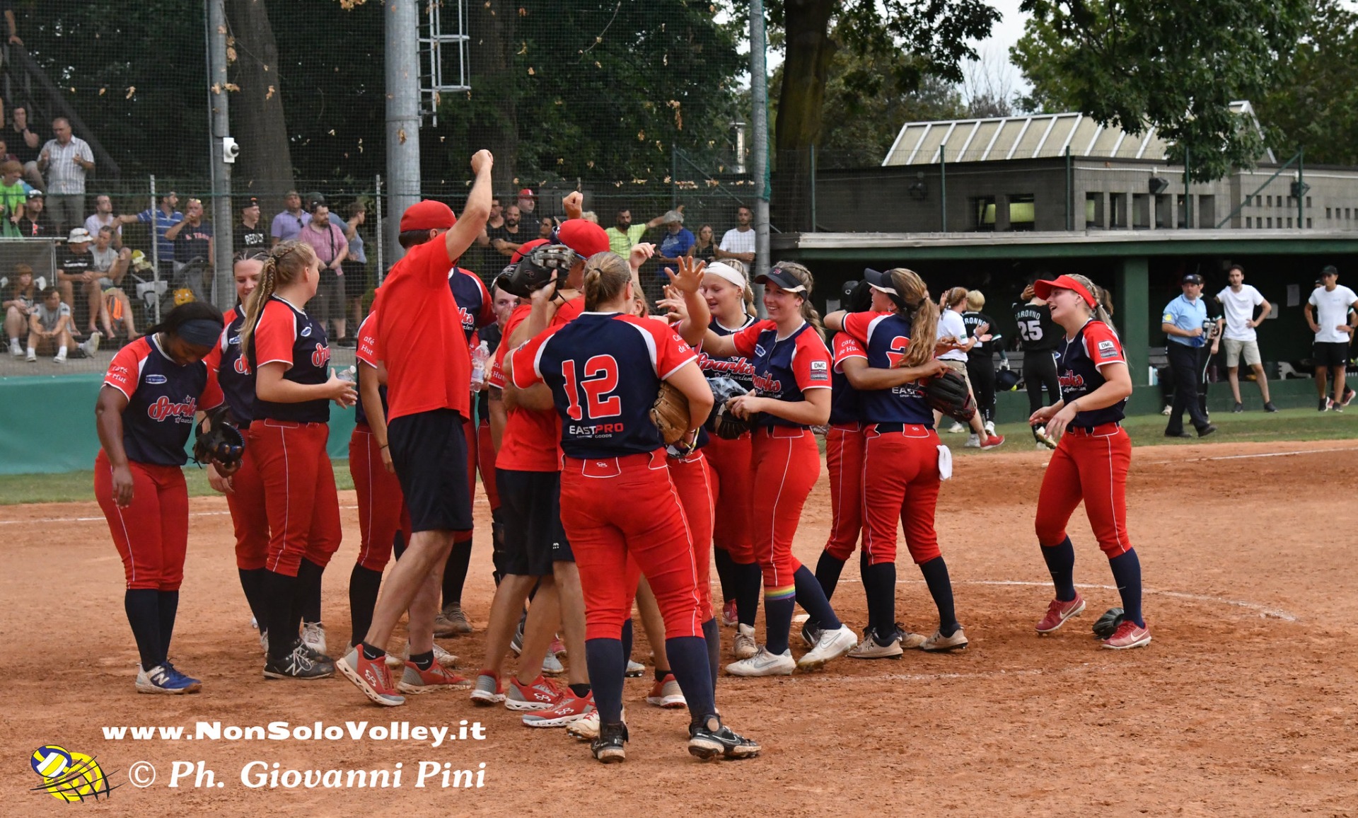 Sparks Haarlem clinches Women's Softball European Cup Winners Cup A