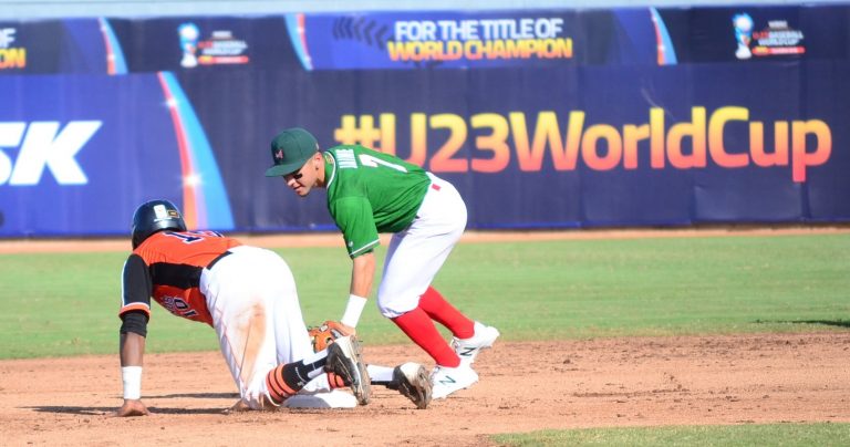 Mexico has power, outslugs the Netherlands and earns second win