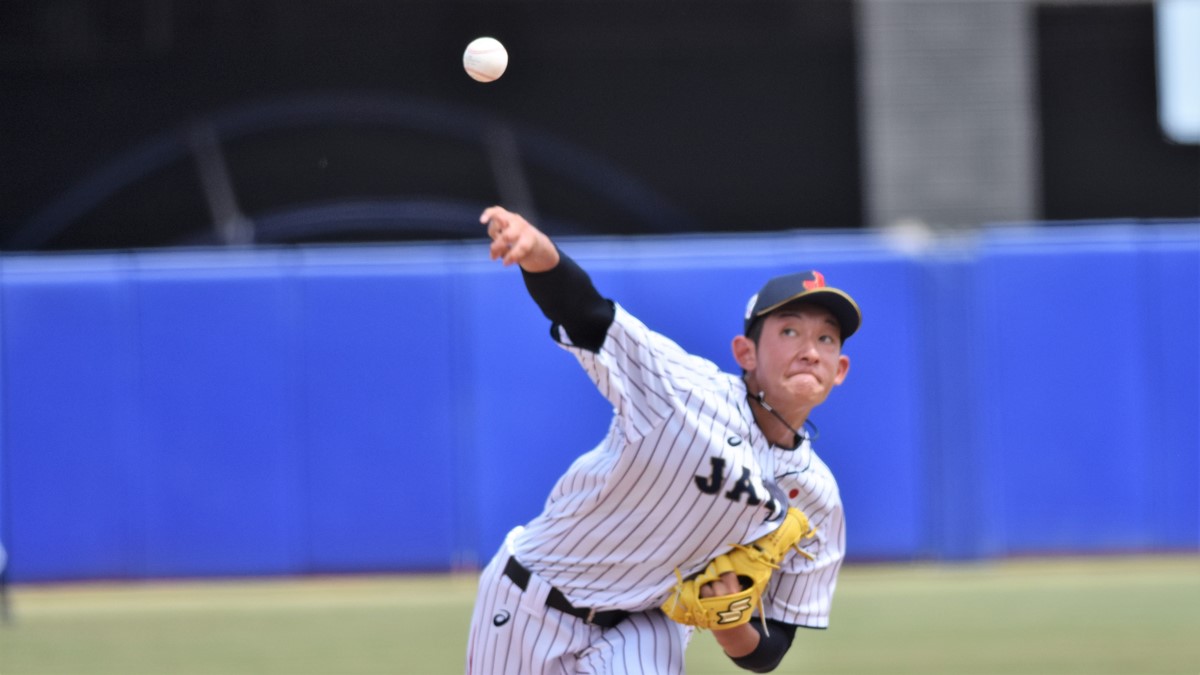 Sakaguchi stars, Japan beats Dominican Republic and heads to World Title game undefeated