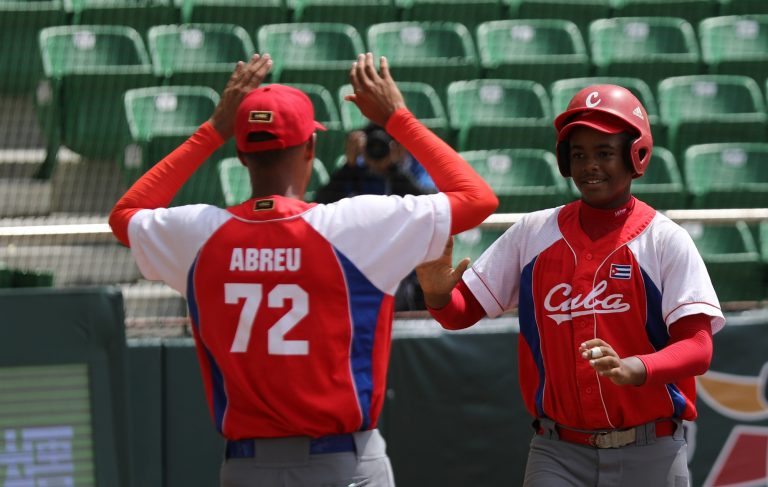 Doo Donghyeon out, Cuba comes back, beats Korea