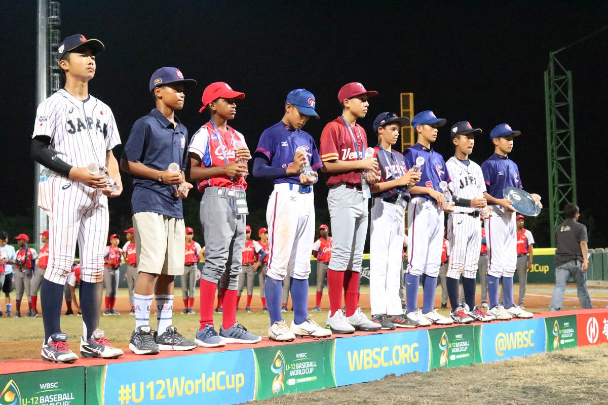 La WBSC dévoile les trophées individuels et l&rsquo;équipe Monde de la Coupe du Monde de Baseball U-12