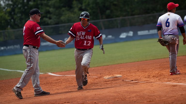 Four-time world champion Nathan Nukunuku announces retirement from international softball